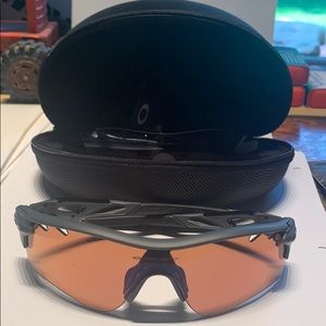 NWOT Authentic Oakley Radarlock Path OO9181-04